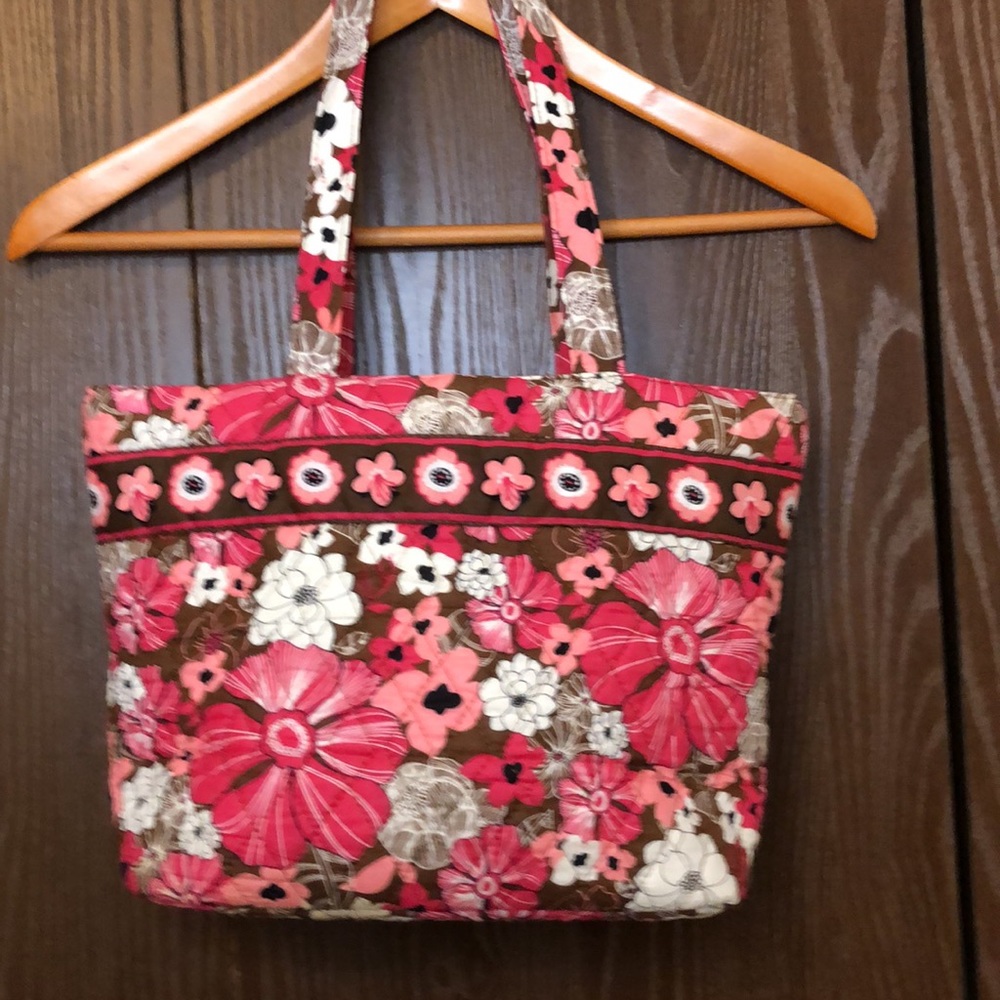 SIERRA PACIFIC CRAFTS QUILTED PURSE VIBRANT FLOWERS LINED ZIPPER CLOSING #166